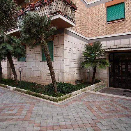 Seaside Flat *