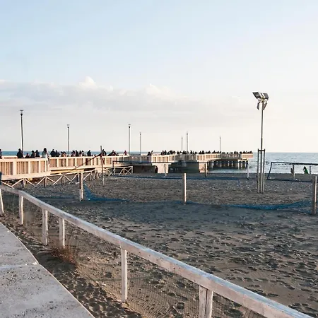 Seaside Flat *